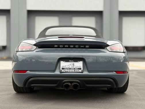 2017 Porsche 718 Boxster Roadster