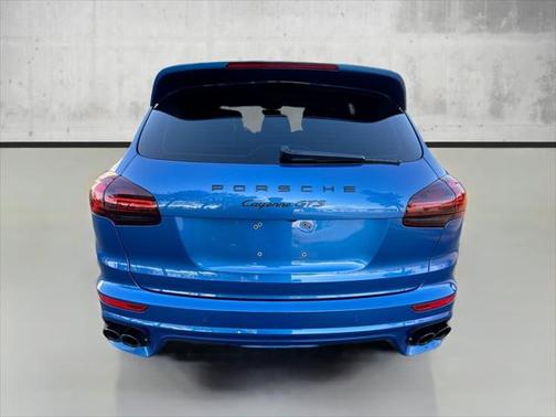 2017 Porsche Cayenne GTS