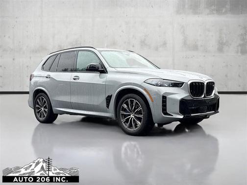 2025 BMW X5 M60i