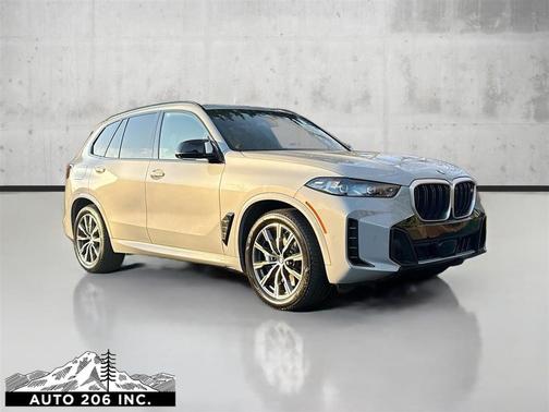 2025 BMW X5 M60i