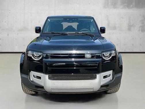 2024 Land Rover Defender 110 P500 SE