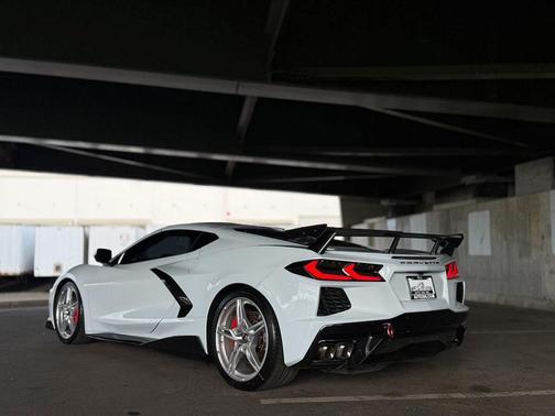 2020 Chevrolet Corvette Stingray w/2LT