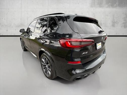 2022 BMW X5 PHEV xDrive45e