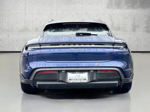 2022 Porsche Taycan 4