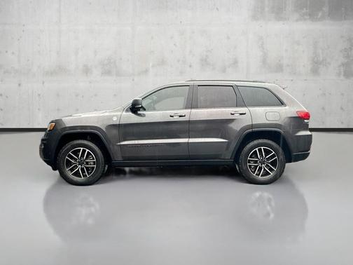 2020 Jeep Grand Cherokee Trailhawk