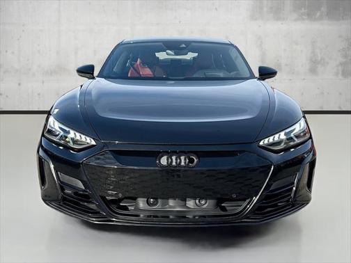 2024 Audi RS e-tron GT quattro