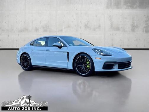 2019 Porsche Panamera 4