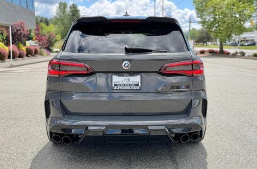 Dravit Grey Metallic 2022 BMW X5 M Base
