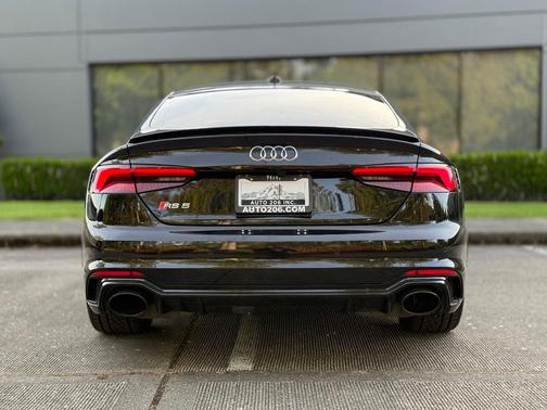 Mythos Black Metallic 2019 Audi RS 5 2.9T