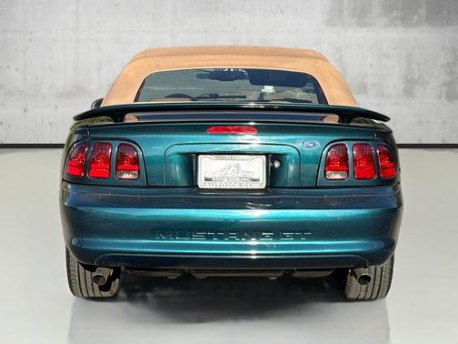 1997 Ford Mustang GT