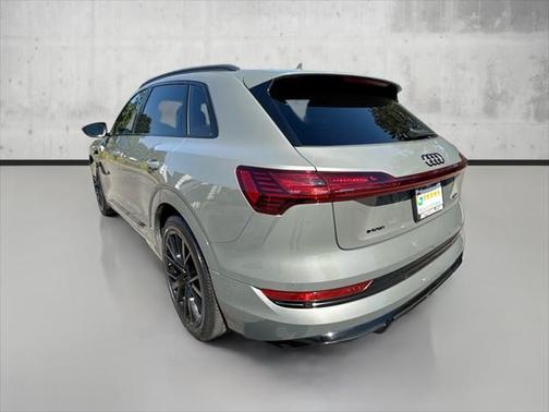 2023 Audi e-tron Premiumwe