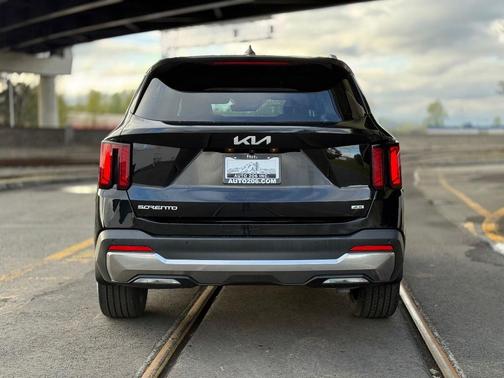 2024 Kia Sorento EX