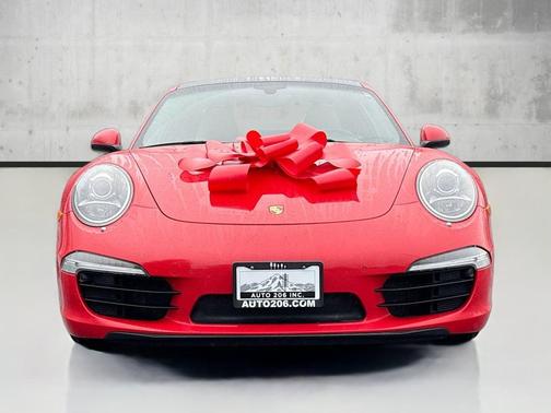 2015 Porsche 911 Carrera