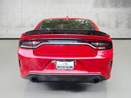 2016 Dodge Charger SRT Hellcat