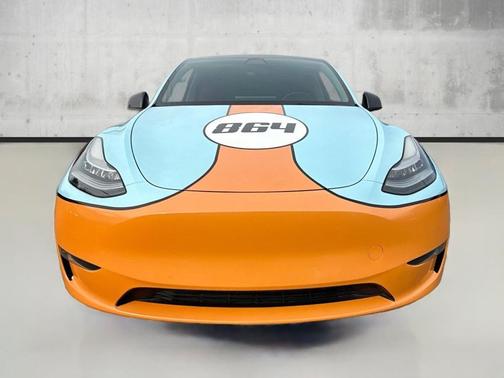 2022 Tesla Model Y Long Range Dual Motor All-Wheel Drive