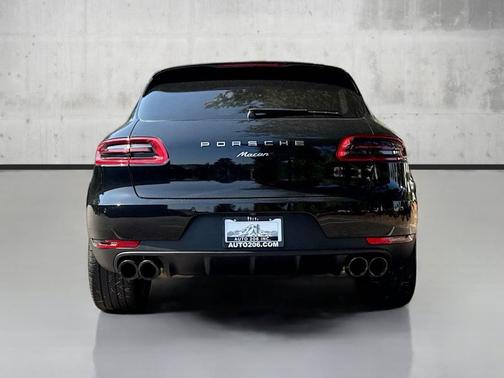 2018 Porsche Macan Sport Edition
