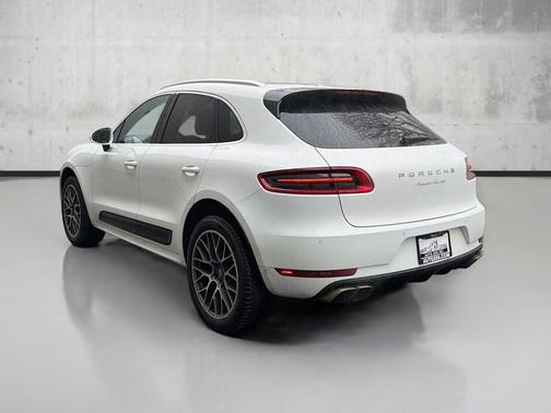 2015 Porsche Macan Turbo