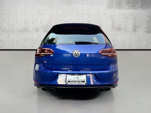 2016 Volkswagen Golf R 4-Door w/DCC & Navigation
