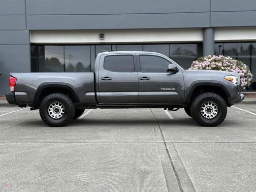 Magnetic Gray Metallic 2016 Toyota Tacoma TRD Off Road