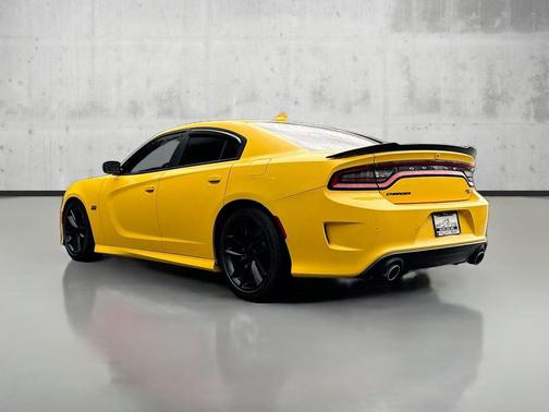2018 Dodge Charger R/T Scat Pack