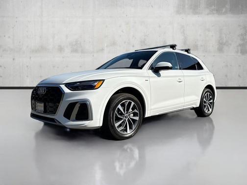 2023 Audi Q5 45 S line Premium Plus