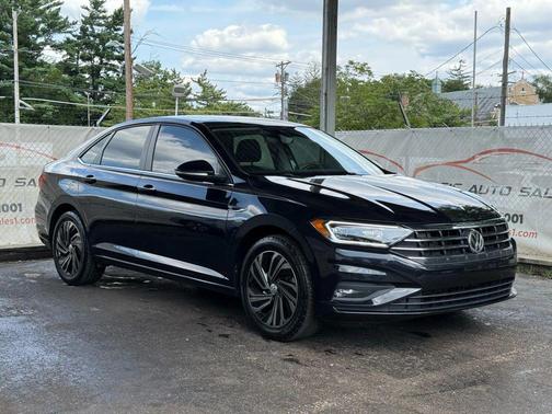 2019 Volkswagen Jetta 1.4T SEL Premium