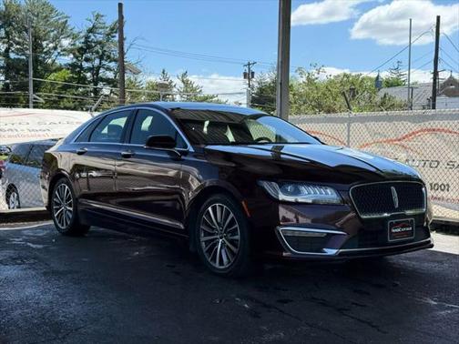 2018 Lincoln MKZ Select
