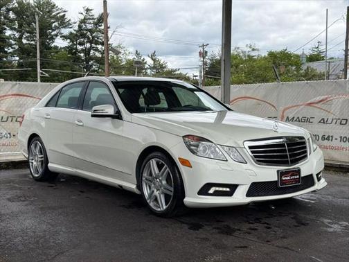 2010 Mercedes-Benz E-Class E 350 4MATIC Sedan 4D