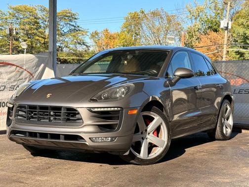 2017 Porsche Macan GTS