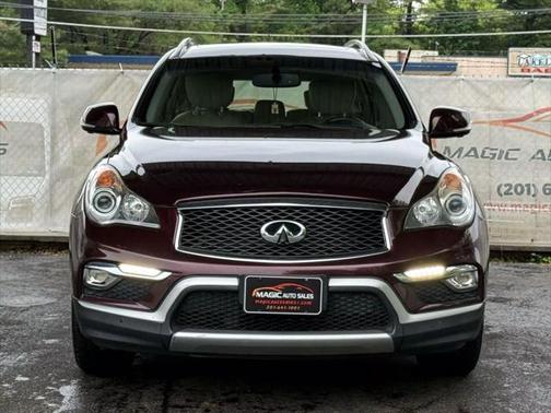 2017 INFINITI QX50 Base