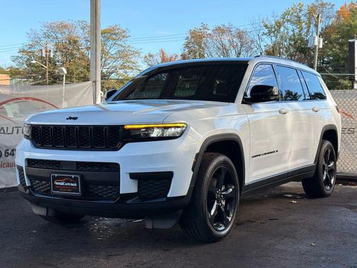 2023 Jeep Grand Cherokee L Altitude