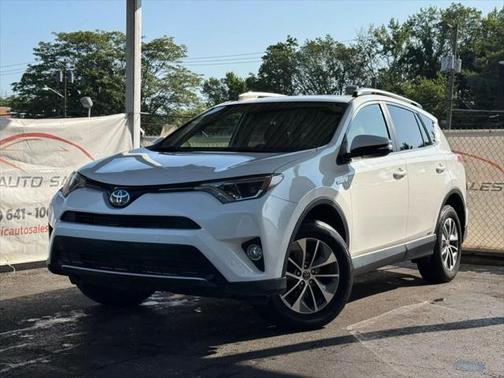 2018 Toyota RAV4 Hybrid XLE
