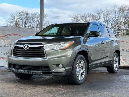 2016 Toyota Highlander Limited Platinum