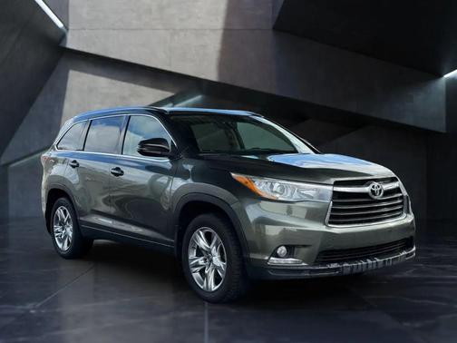 2016 Toyota Highlander Limited Platinum