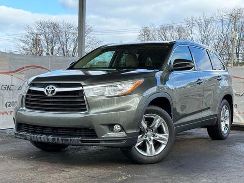 2016 Toyota Highlander Limited Platinum