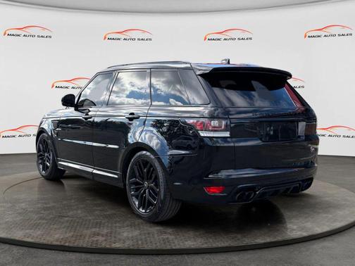 2017 Land Rover Range Rover Sport 5.0L Supercharged SVR