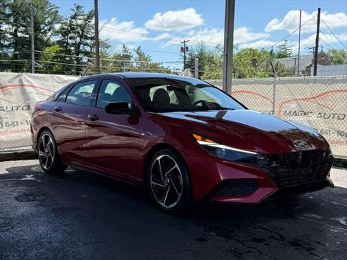 2021 Hyundai ELANTRA SE