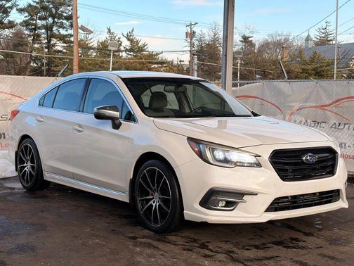 2018 Subaru Legacy Sport