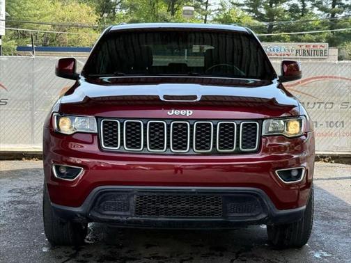 2019 Jeep Grand Cherokee Laredo