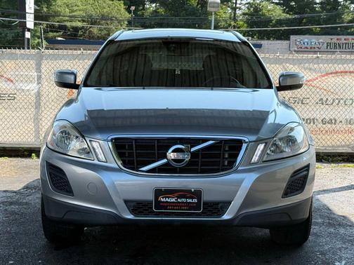 2012 Volvo XC60 3.2 Platinum