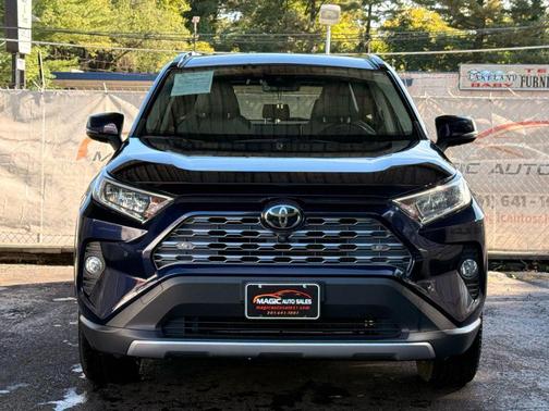 2019 Toyota RAV4 Limited