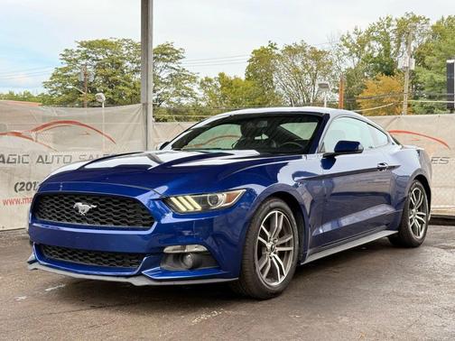 2016 Ford Mustang EcoBoost Premium