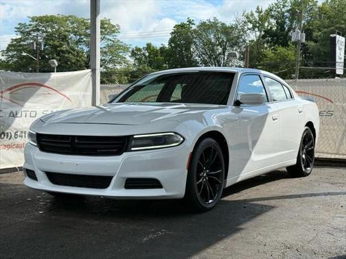 2018 Dodge Charger SXT