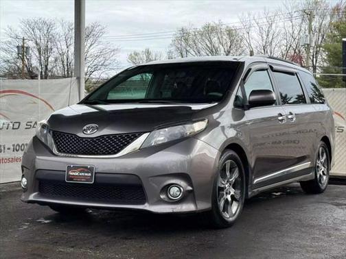 2013 Toyota Sienna SE
