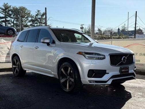 2016 Volvo XC90 T6 R-Design