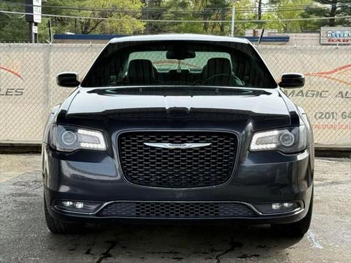 2015 Chrysler 300 S