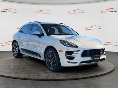 White 2017 Porsche Macan Macan GTS