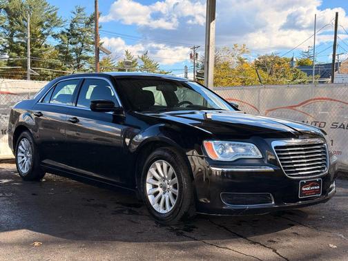 2012 Chrysler 300 S