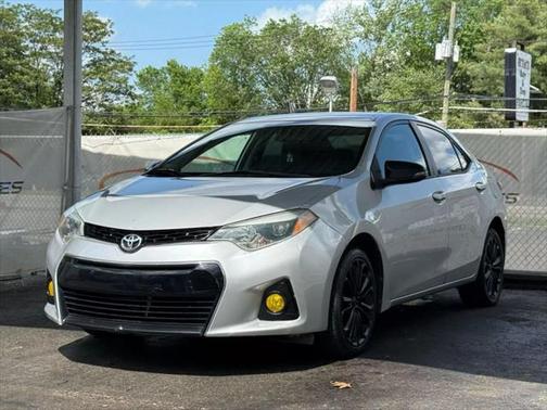 2015 Toyota Corolla S Plus