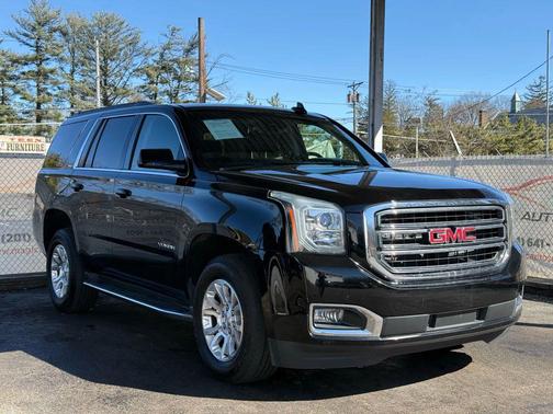 2017 GMC Yukon SLT